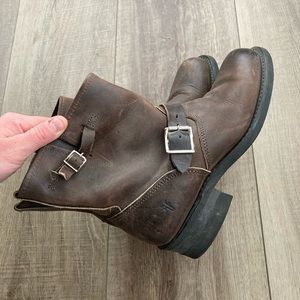 Frye Engineer short boots